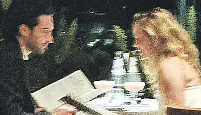 Meksikalı milyarder sevgilisi ilə...  