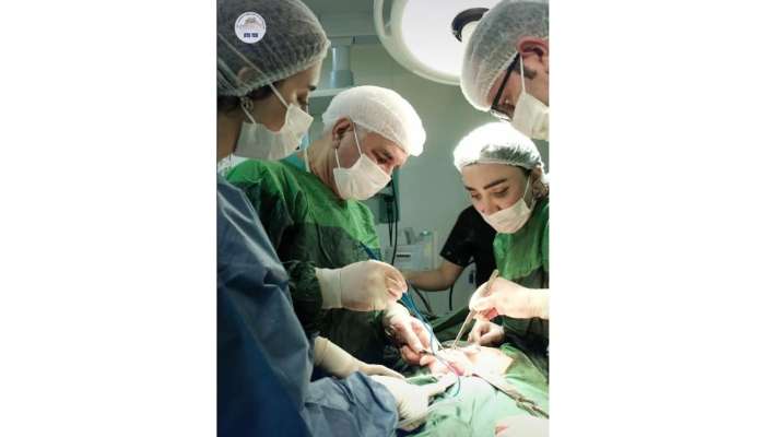 Tədris Cərrahiyyə Klinikasında nadir əməliyyat uğurla icra olundu -  FOTO