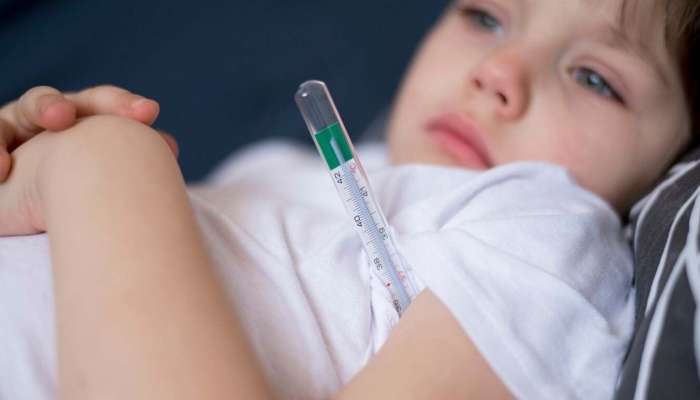 Uşaqlarda səssiz başlayır,  sürətlə yayılır