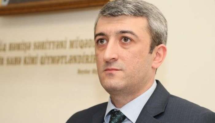 "Təcili yardım"ın rəhbəri işdən çıxarıldı 