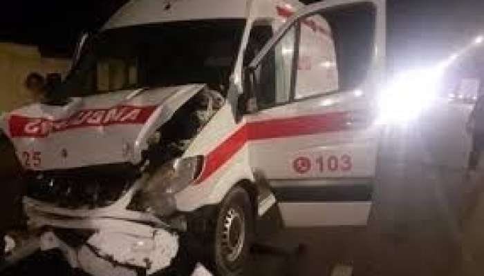 Xəstə aparan təcili yardım qəzaya düşdü 
