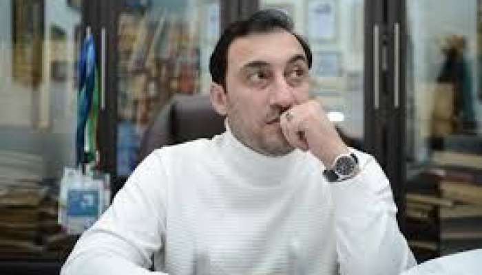 Şair Xəyal Rza ailəsi ilə qəzaya düşdü 