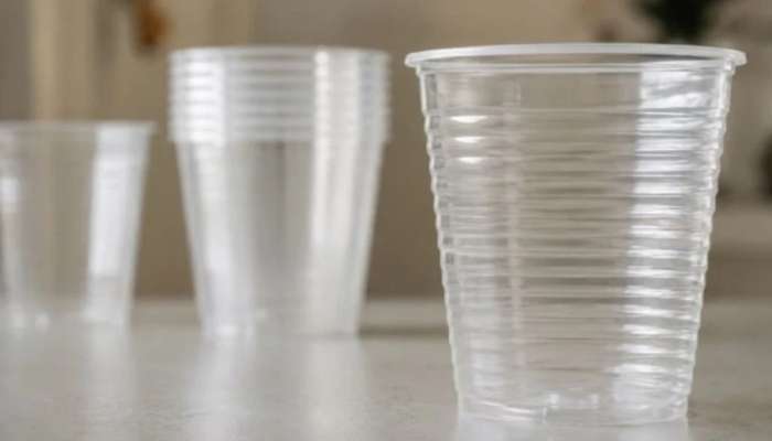 Plastik stəkanların üzərindəki xətlərin  səbəbi budur
