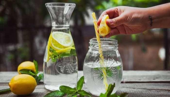 Limonlu su arıqlamağın möcüzəvi yolu deyil 