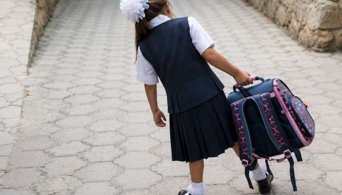 Məktəblilər arasında onurğa problemləri artıb:  Çanta alan zaman diqqətli olun