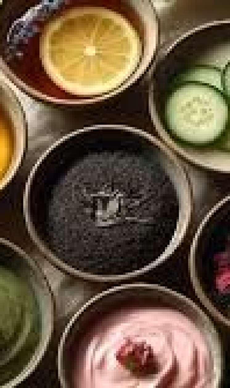 Üzü gözəlləşdirən bitkilər  