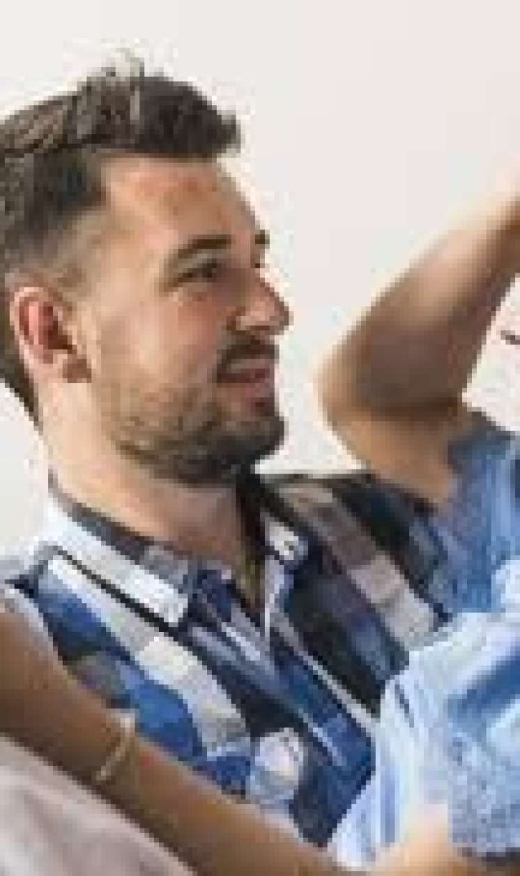 Qadınlar hansı kişiləri sevib dəyər verir?  - Əlamətlər