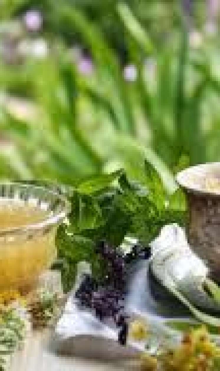 Gecə rahat, dərin yatmaq üçün  - Nələr içək? 