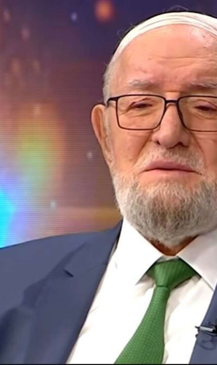 86 yaşlı ilahiyyatçı evləndi 