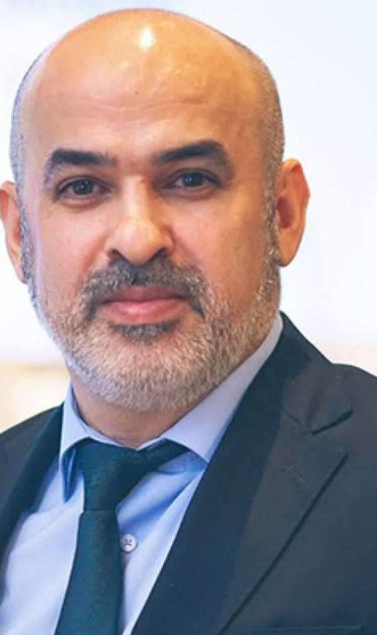Tanınmış ekspert həbsdə vəfat etdi 