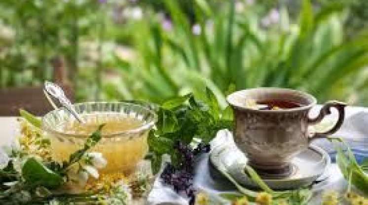 Gecə rahat, dərin yatmaq üçün  - Nələr içək? 