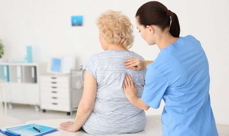 Osteoporoz haqqında 5 yanlış –   Sümüklərinizi əriməkdən qoruyun