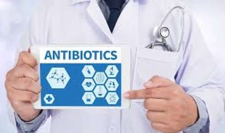 Çox antibiotik qəbul edənlər təhlükə qarşısındadır -  Xərçəngə qarşı faydalı bakteriyaları məhv olur