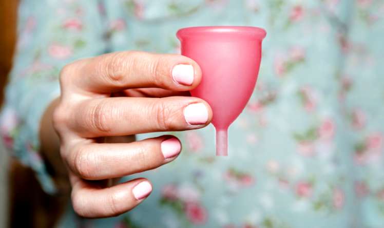 Qadınlar üçün yeni canqurtaran vasitə: menstrual fincan -  Nədir və necə istifadə olunur? 