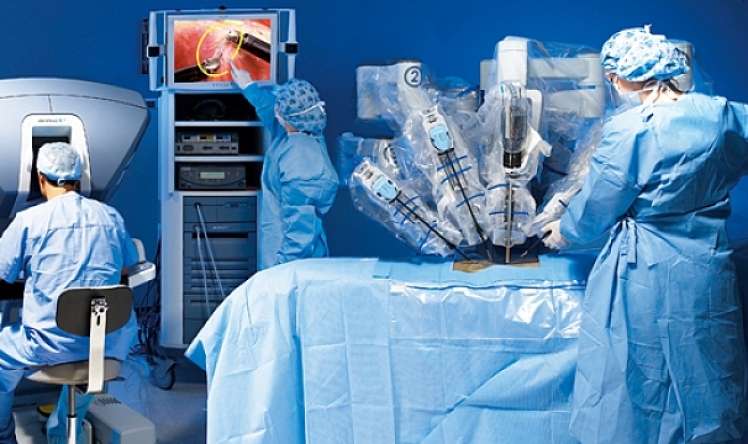 4 sm-lik kəsiklə robotik ürək əməliyyatları –  LİV hospitalda ən son metodikalar