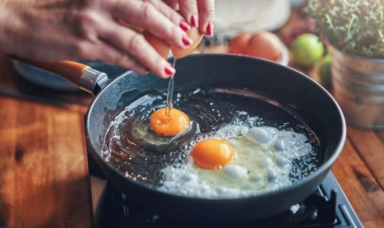 Ürək-damar xəstələri üçün yumurta yemək risklidirmi? -   ARAŞDIRMA 