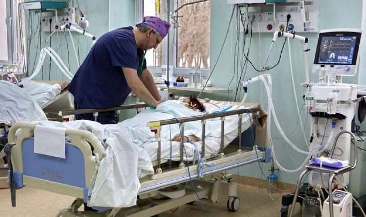12 yaşlı qız koronavirusdan öldü 