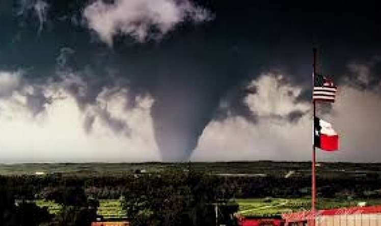 ABŞ-da tornado: -  Ölənlər var 