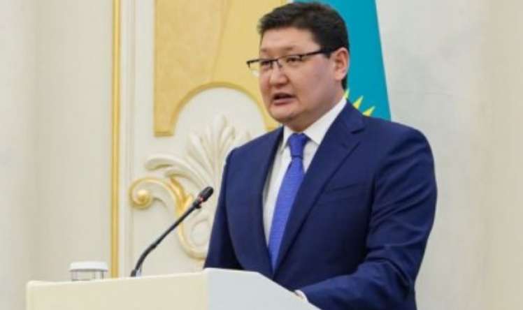 Qazaxıstan Prezidentinin mətbuat katibi virusa yoluxdu 