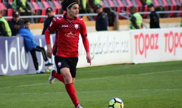 Azərbaycanlı futbolçunun anası koronavirusdan öldü 