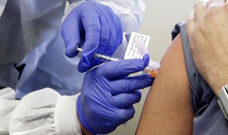 Koronavirusa qarşı vaksinin ilk  FOTOSU