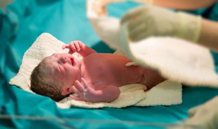 Hər 16 saniyədə bir uşaq ölü doğulur  - STATİSTİKA
