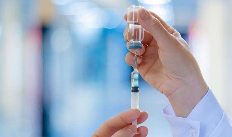 Türkiyə “Sinovac” vaksinlərini sınaqdan keçirir  