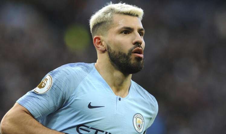 Tanınmış futbolçu koronavirusa yoluxdu 