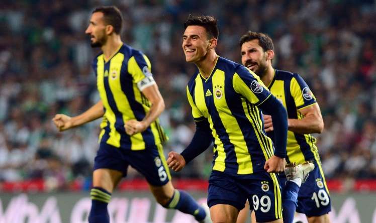 Futbolçularda kütləvi yoluxma halı aşkarlandı 