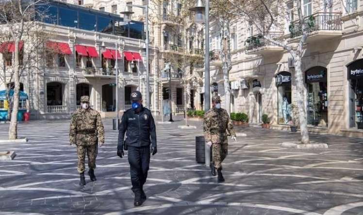 "Açıq havada maska taxmağı tələb etməyin heç bir mənası yoxdur" -  Həkim 