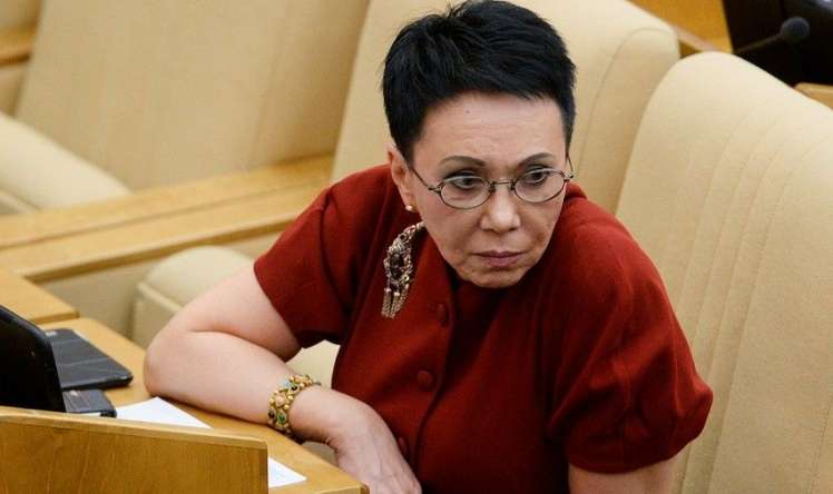 Rusiyalı nazirin deputat bacısı koronadan vəfat etdi 