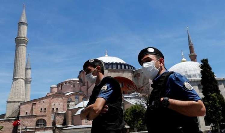 Türkiyədə son sutkada 69 nəfər koronadan vəfat etdi 