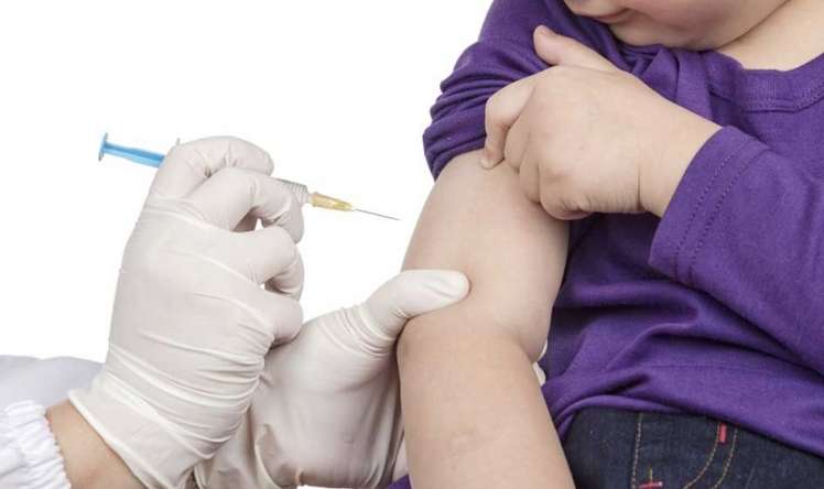 ÜST uşaqlara da vaksin vurulacağını   TƏSDİQLƏDİ