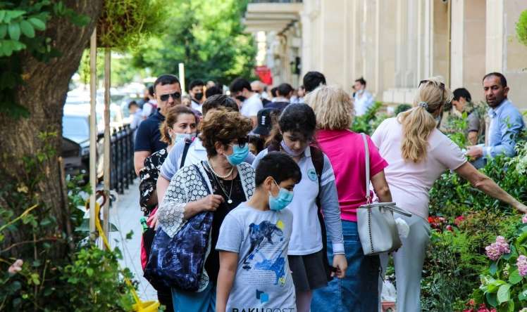 "Delta" ştammı maskalı insandan da  KEÇƏ BİLƏR