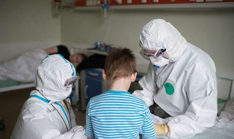 Gürcüstanda uşaqlar arasında koronavirus sürətlə  YAYILIR