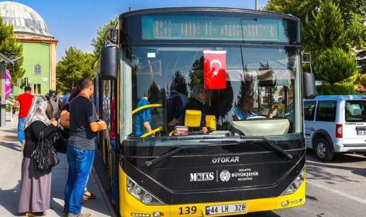 Vaksin vurdurmayanlardan PCR testi tələb olunacaq -  Bu gündən...