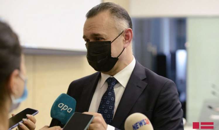 Koronavirus evdə yox, xəstəxanada müalicə olunur  - Səhiyyə naziri əvəzi