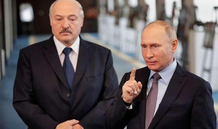 "Putin dünyada koronavirusu bitirib, hamı sağaldı"   - Lukoşenko 