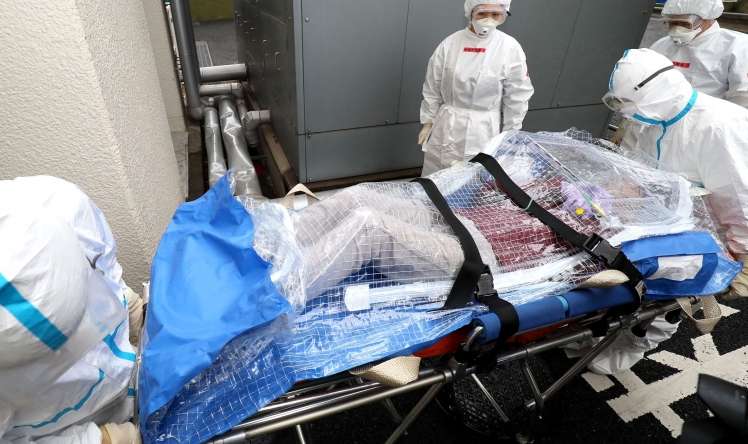 Çində koronavirusdan ölüm qeydə alındı  - Son 3 ayda ilk