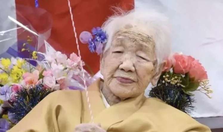  Dünyanın ən yaşlı qadını vəfat etdi 