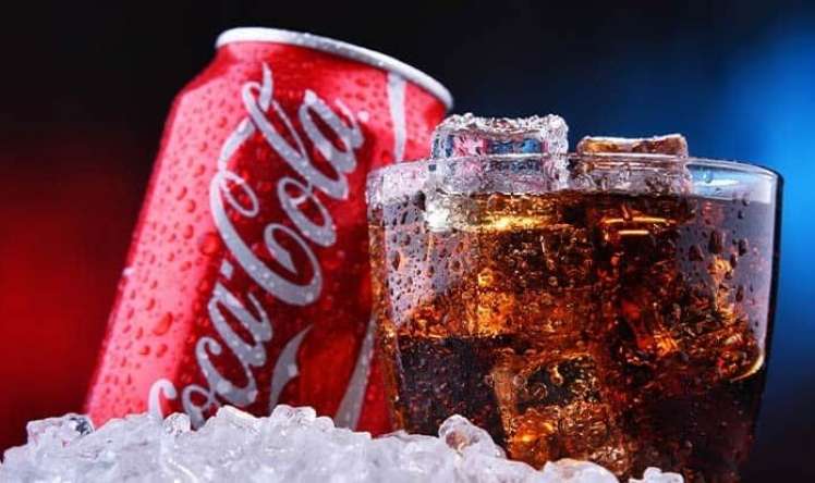 Coca-Cola baş ağrısı yaradır - Nevroloq