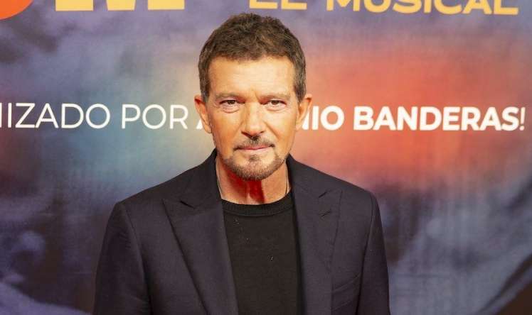 Antonio Banderas infarkt keçirdiyini açıqladı  - Ölümümü gördüm