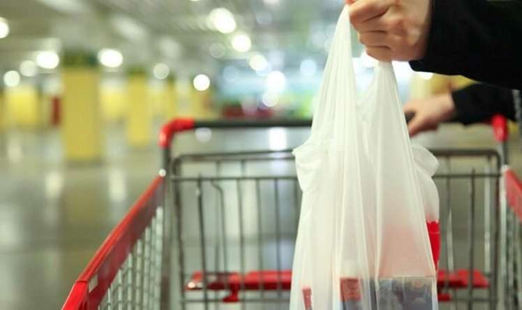 Sabahdan marketlərdə polietilen torbalar pulla satılacaq 