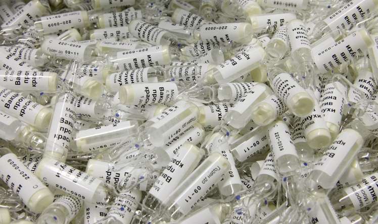 Avropa Birliyi 4 milyardlıq kovid vaksinini  tulladı