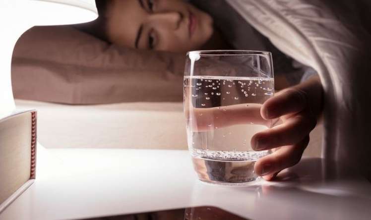 Aşırı susuzluğun fiziki və psixi səbəbləri  – Təkcə şəkər deyil