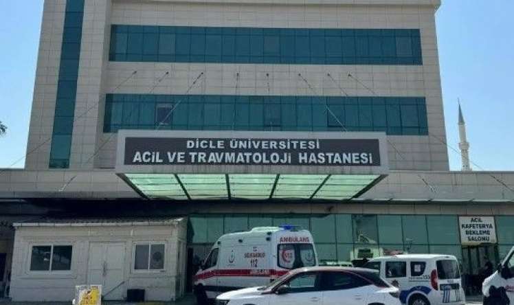 Universitet xəstəxanasında kütləvi zəhərlənmə:  74 nəfərin vəziyyəti pisləşdi