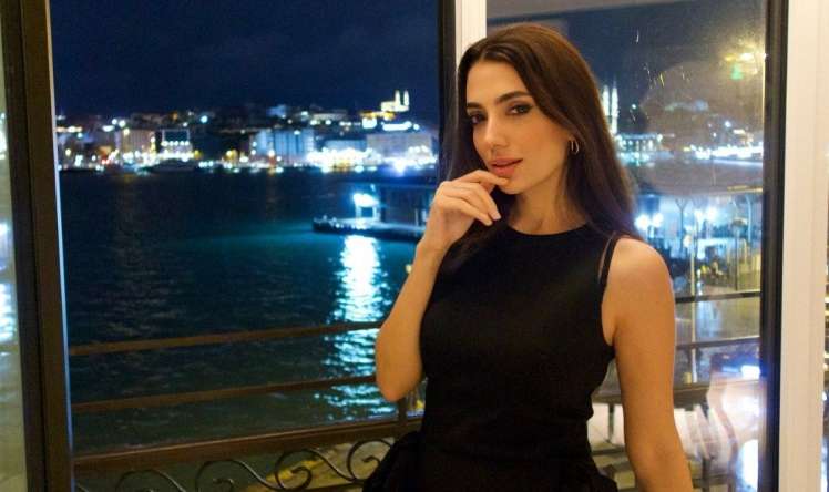 Məşhur bloger  yırtıq əməliyyatı olacaq