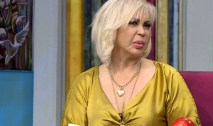 Xərçəng olandan sonra bacılarımdan imtina etdim - Müğənni