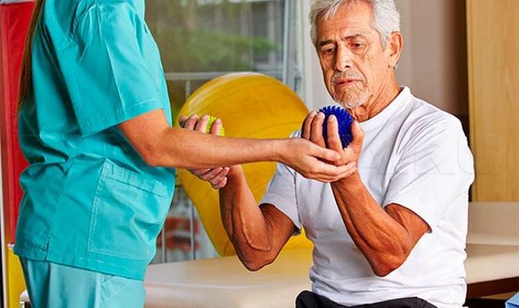 11 aprel Parkinsonla mübarizə günü  – Necə şübhələnməli?
