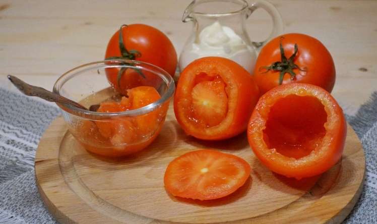 Yazda pomidor yemək qastriti aktivləşdirir 